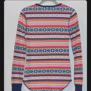 Old Navy XXL thermal shirt like new